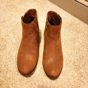 Lucky Brand Size 8 Boots